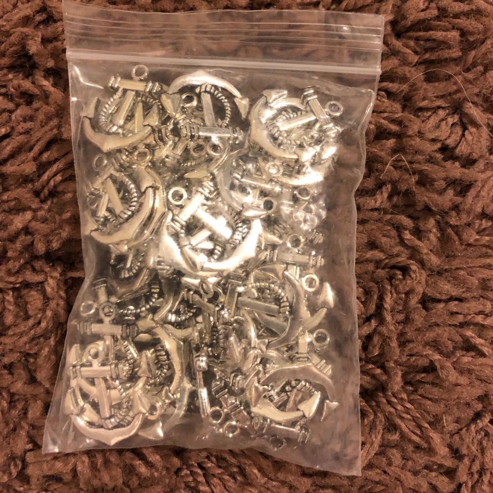 Anchor pendant charms